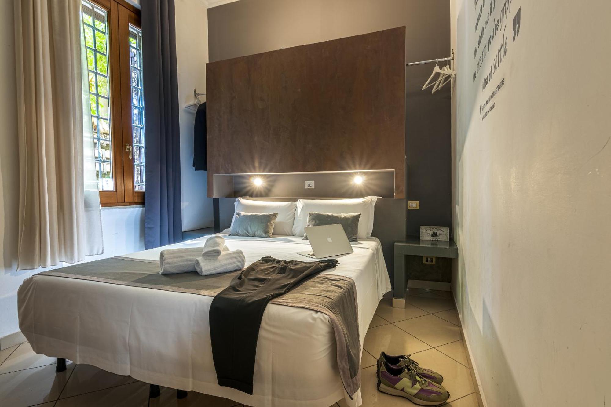 Crossroad Hotel Rome Bagian luar foto